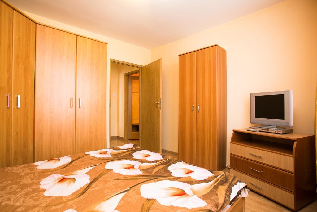 Sky Residence Bucharest Room photo